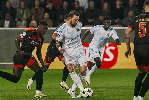 Midtjylland gegen Bratislava Slovan