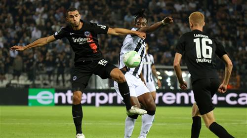 E. Eintracht Frankfurt gegen PAOK Thessaloniki