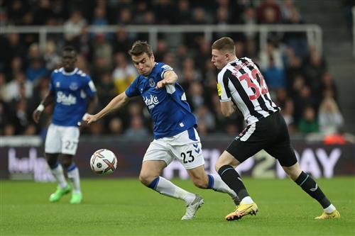 Everton gegen Newcastle
