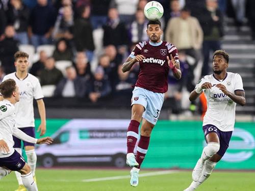 Larnaca AEK gegen West Ham United
