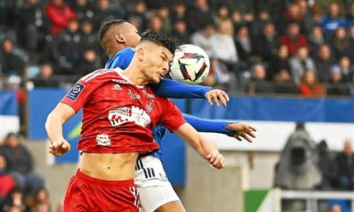 Straßburg gegen Stade Brestois