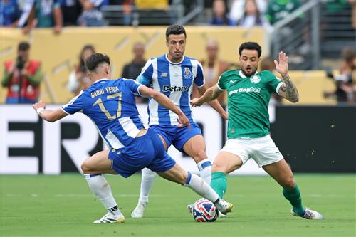 Palmeiras gegen Porto