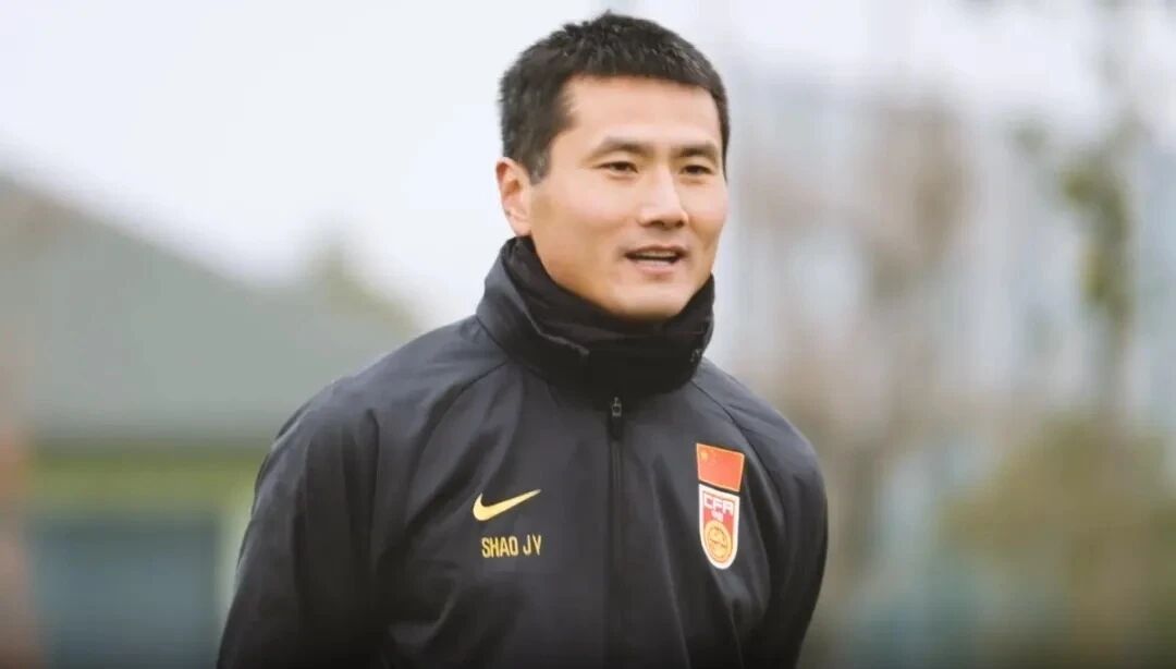 Reporter: Shao Jia sollte Guoan trainieren, aber ein erfahrener Spieler hat seine Bereitschaft zum Ausdruck gebracht, für Shao Shuai in die Fußballnationalmannschaft zurückzukehren.